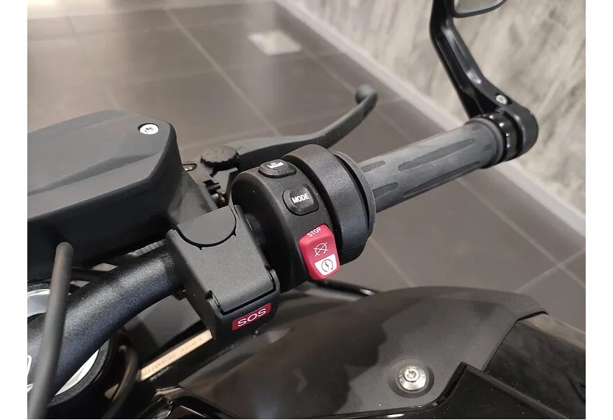 BMW Motorrad S 1000 R S 1000 R 999 см³ (160) 999 Серый в АВИЛОН. Слайд №7