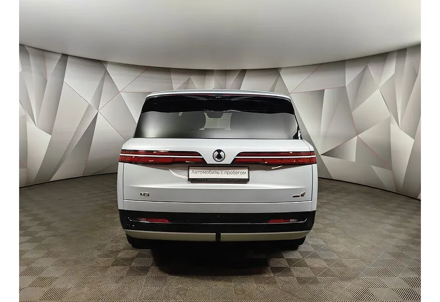 Denza N9 2.0h 8AT 2WD (925 л.с.) Premium Белый в АВИЛОН. Слайд №8