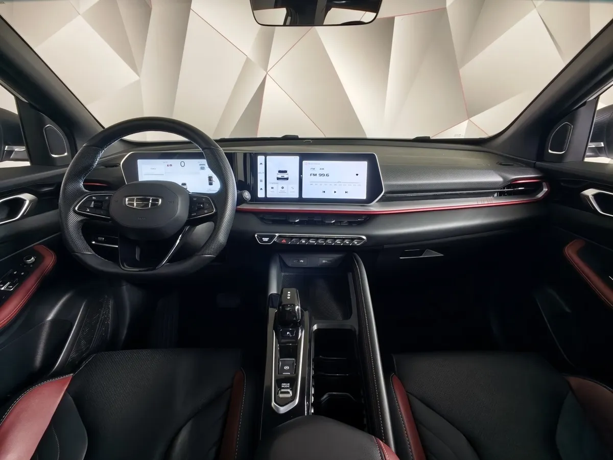 Geely Coolray 1.5T 7DCT 2WD (150 л.с.) Luxury Белый в АВИЛОН. Слайд №14