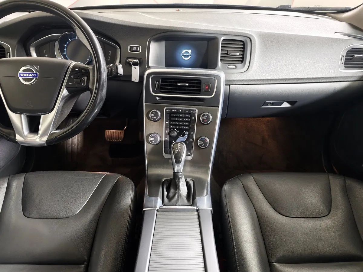 Volvo S60 2.0 T4 AT (180 л.с.) Summum Синий в АВИЛОН. Слайд №14