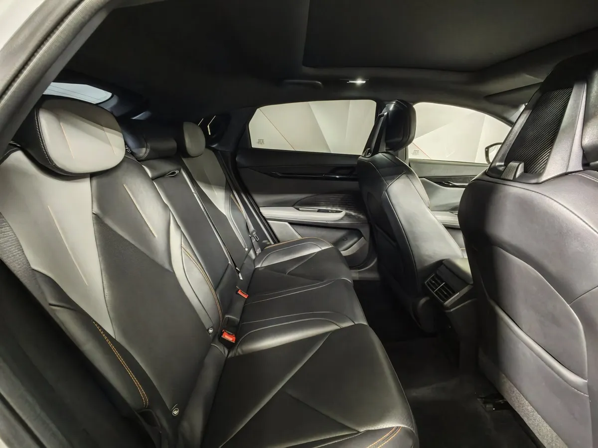 Changan UNI-V 1.5 AMT (181 л.с.) Tech Белый в АВИЛОН. Слайд №16