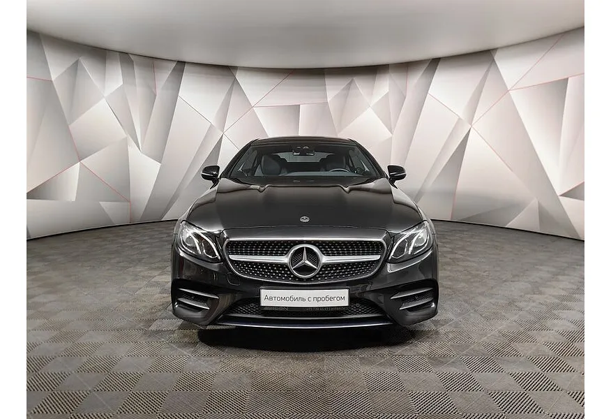 Mercedes-Benz E-Класс E 200 4MATIC G-TRONIC (184 л.с.) Sport Черный в АВИЛОН. Слайд №7