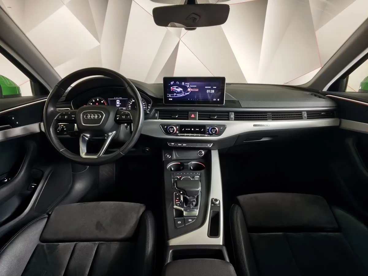 Audi A4 2.0 TFSI S tronic quattro (245 л.с.) Design Зеленый в АВИЛОН. Слайд №14