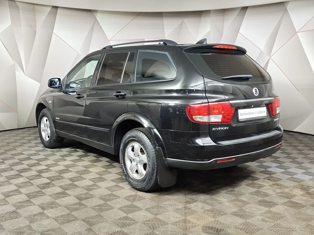 SsangYong Kyron 2.3 E-Tronic 4WD (150 л.с.) Черный в АВИЛОН. Слайд №4