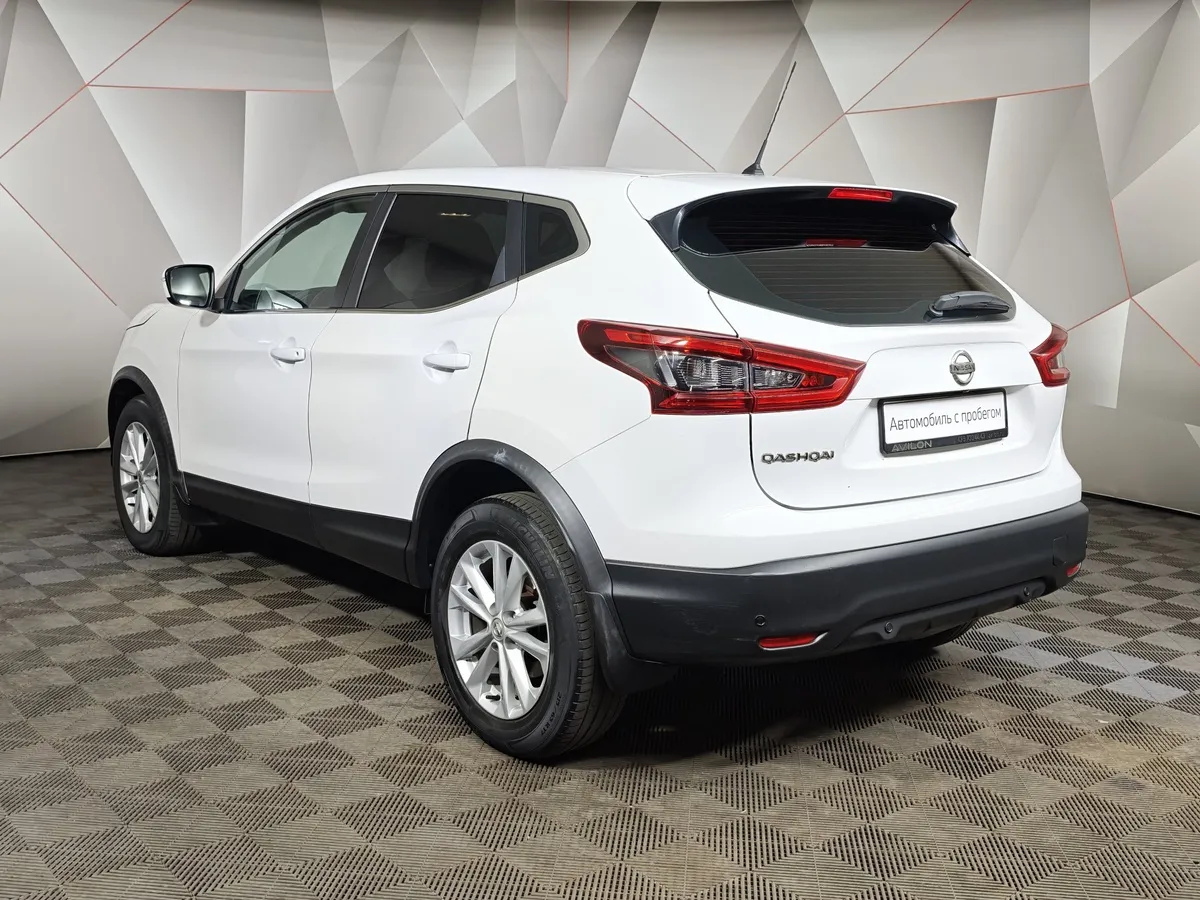 Nissan Qashqai 2.0 CVT (144 л.с.) LE Top Белый в АВИЛОН. Слайд №4