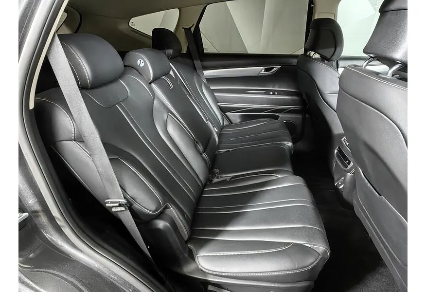 Genesis GV80 3.0D VGT 8AT 4WD (249 л.с.) Executive Серый в АВИЛОН. Слайд №16