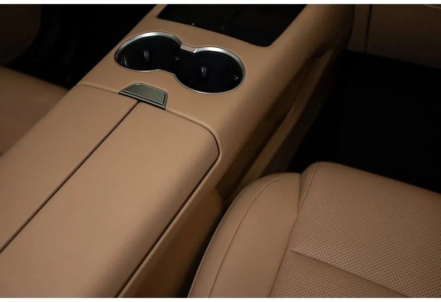 EVOLUTE i-SPACE 1.5 CVT (218 л.с.) (5 мест) Серебристый в АВИЛОН. Слайд №21