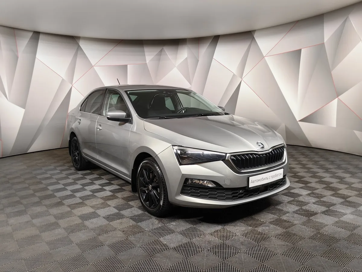 Skoda Rapid 1.4 DSG (125 л.с.) Ambition Серый в АВИЛОН. Слайд №3