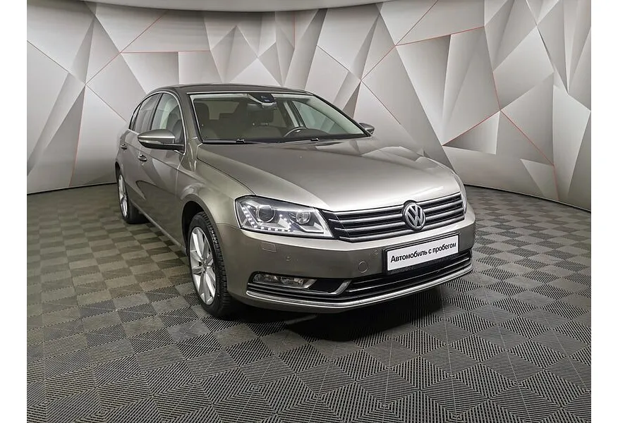 Volkswagen Passat 1.8 TSI DSG (152 л.с.) Бежевый в АВИЛОН. Слайд №2