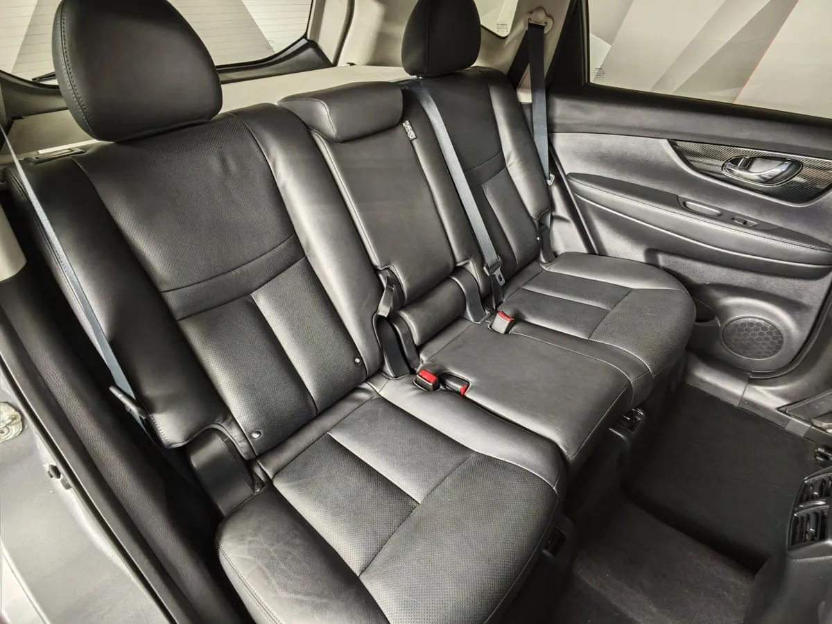 Nissan X-Trail 2.5 CVT AWD (171 л.с.) Серый в АВИЛОН. Слайд №16