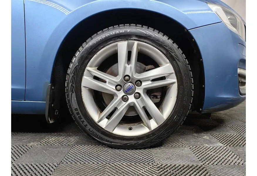 Volvo S60 2.0 T4 AT (180 л.с.) Summum Голубой в АВИЛОН. Слайд №9