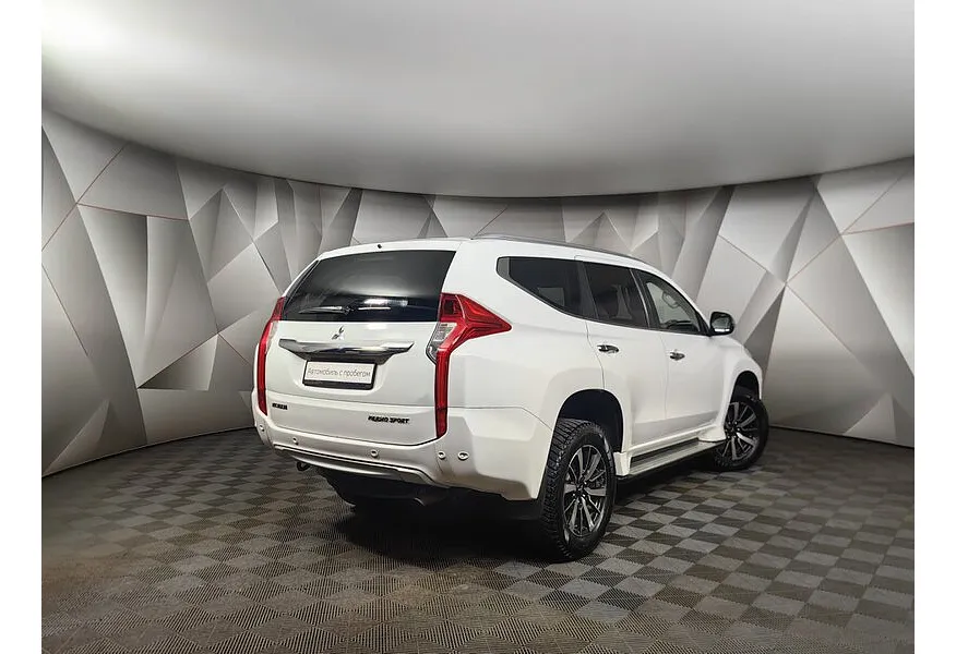 Mitsubishi Pajero Sport 2.4 DI-D AT AWD (181 л.с.) Белый в АВИЛОН. Слайд №2 Mitsubishi Pajero Sport 2.4 DI-D AT AWD (181 л.с.) Белый в АВИЛОН. Слайд №2