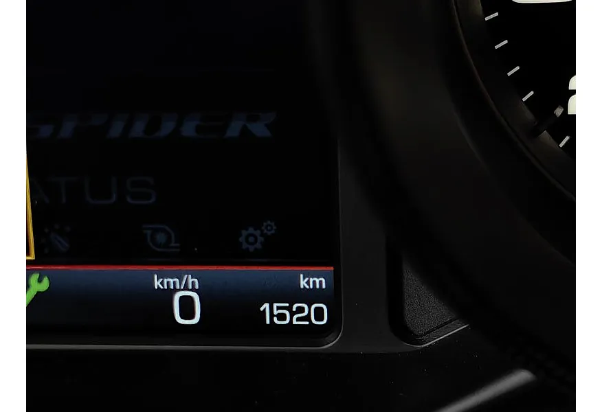 Ferrari F8 Spider 3.9 AMT (720 л.с.) Черный в АВИЛОН. Слайд №13