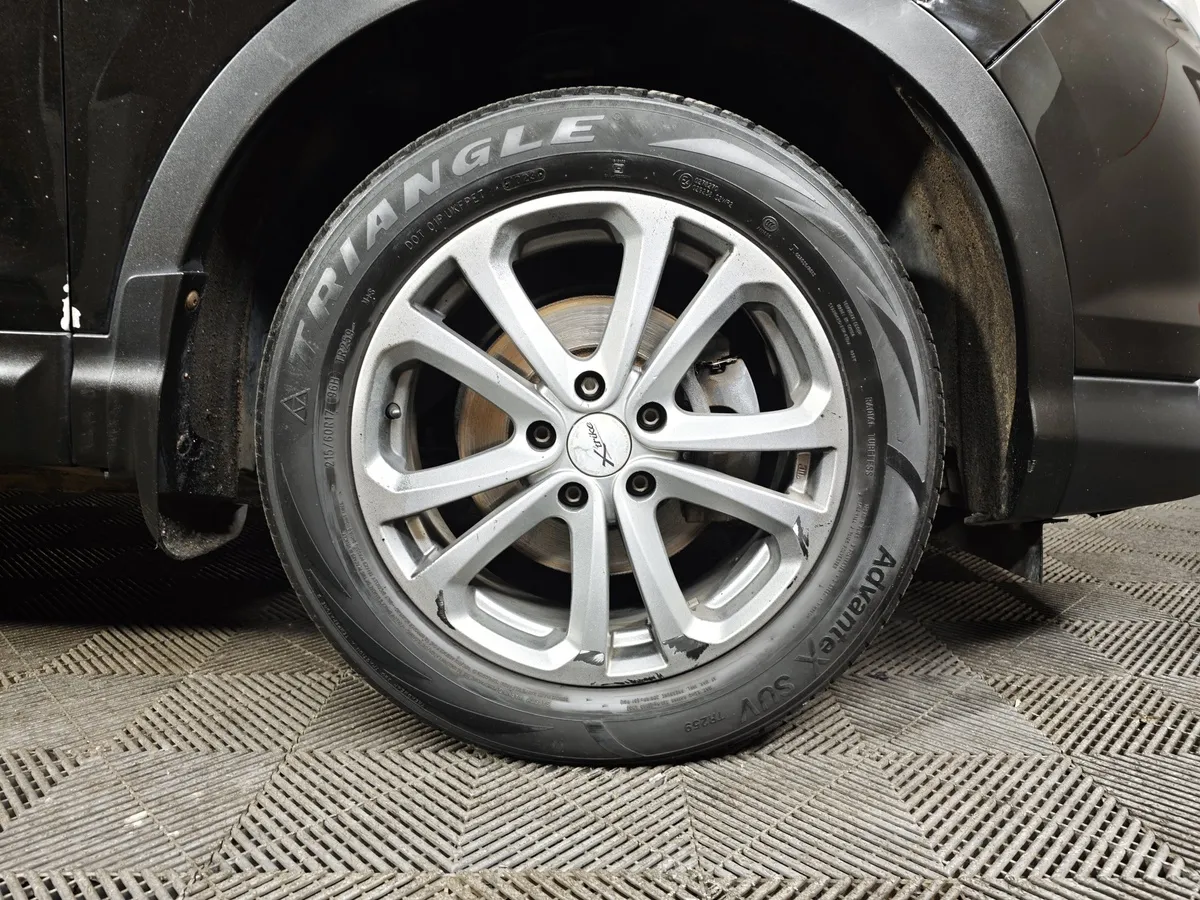 Nissan Qashqai 2.0 CVT (144 л.с.) LE Top Черный в АВИЛОН. Слайд №9