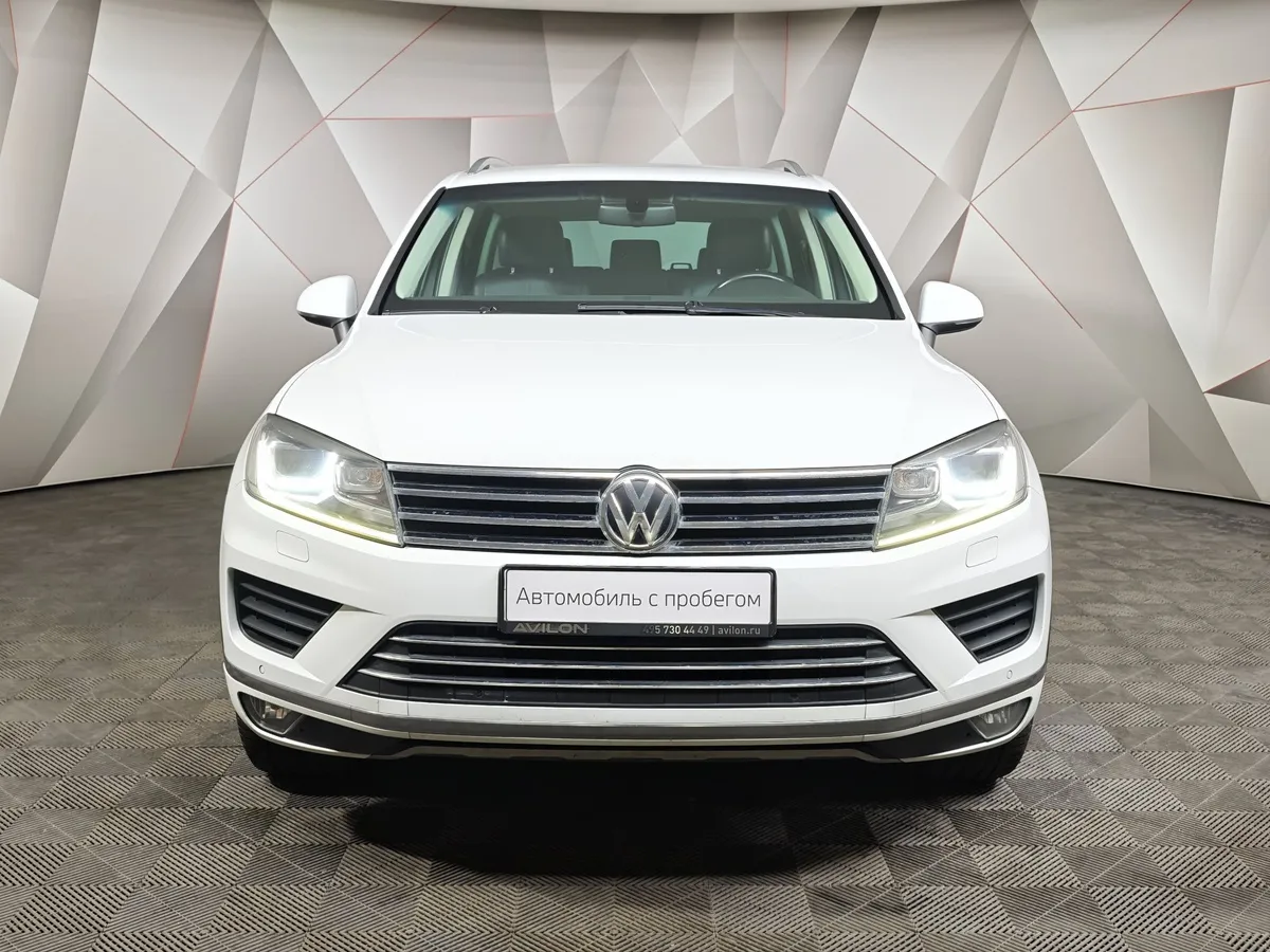 Volkswagen Touareg 3.6 FSI Tiptronic 4Motion (249 л.с.) V6 FSI Белый в АВИЛОН. Слайд №7
