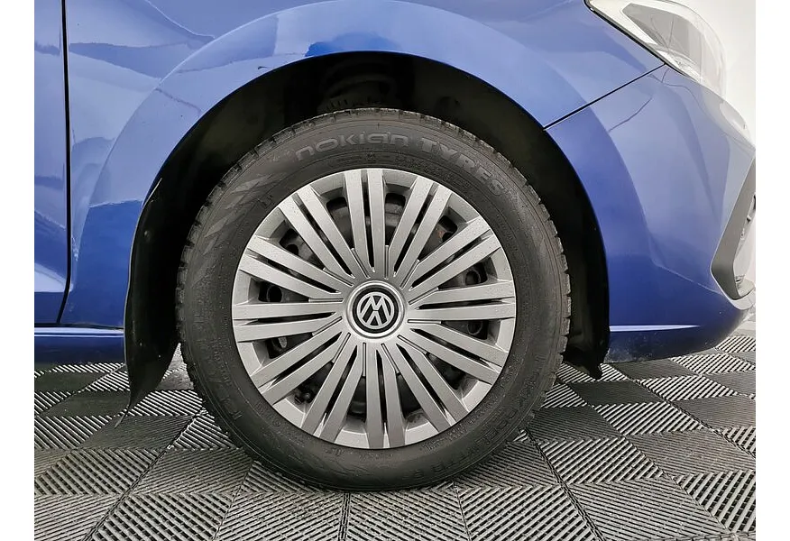 Volkswagen Polo 1.6 MPI AT (110 л.с.) Status + Зимний + Комфорт Синий в АВИЛОН. Слайд №9