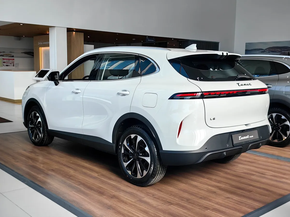 TENET Plus L6 1.5T 6DCT 2WD (147 л.с.) Ультра Белый в АВИЛОН. Слайд №5