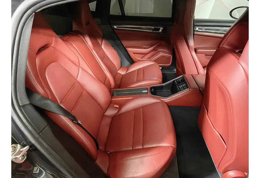 Porsche Panamera 4 3.0 PDK AWD (330 л.с.) Серый в АВИЛОН. Слайд №16