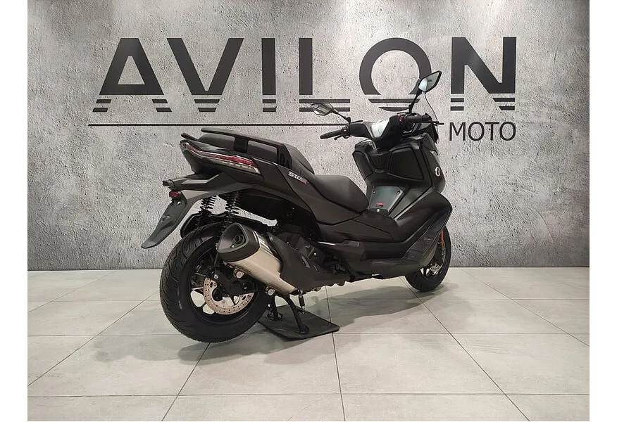 АВИЛОН - VOGE SR4 Max 350 см³ (28 л.с.) (28) 350 Черный - slide 5