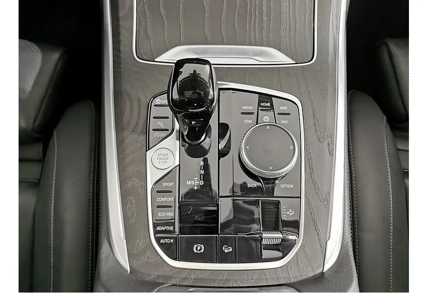 BMW X7 xDrive30d Steptronic (249 л.с.) M Sport Pro Черный в АВИЛОН. Слайд №22