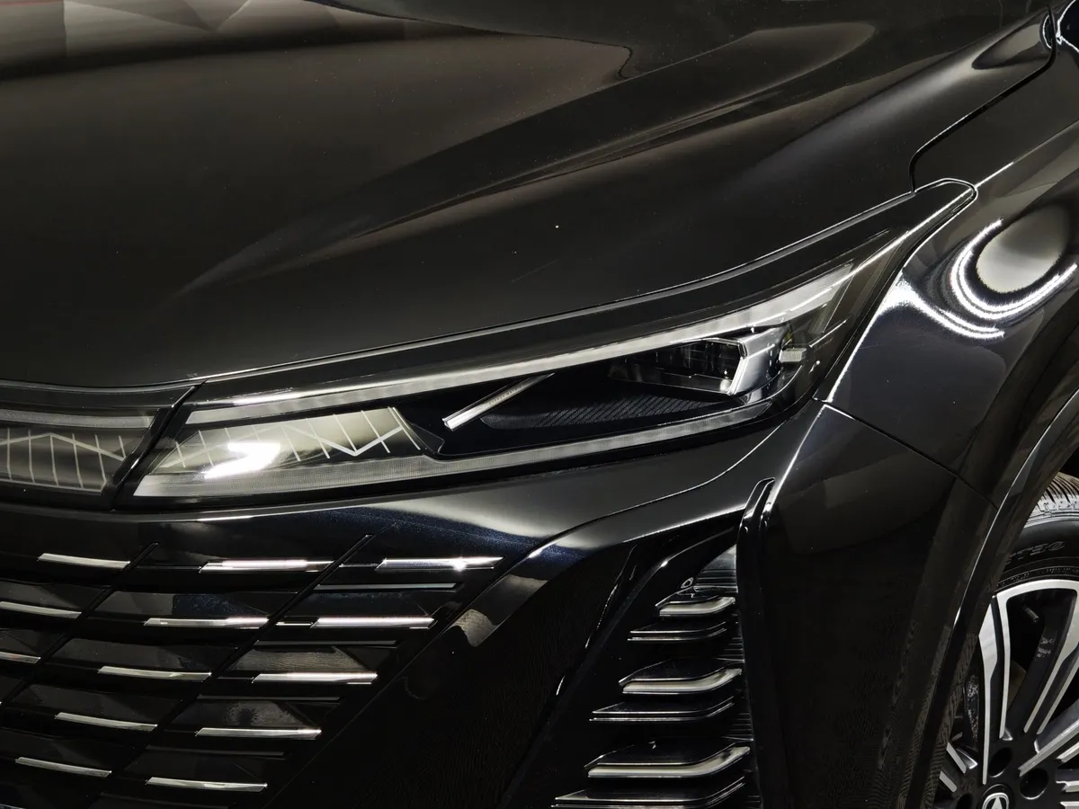 Changan CS75PLUS 2.0 AT (223 л.с.) Tech Черный в АВИЛОН. Слайд №10