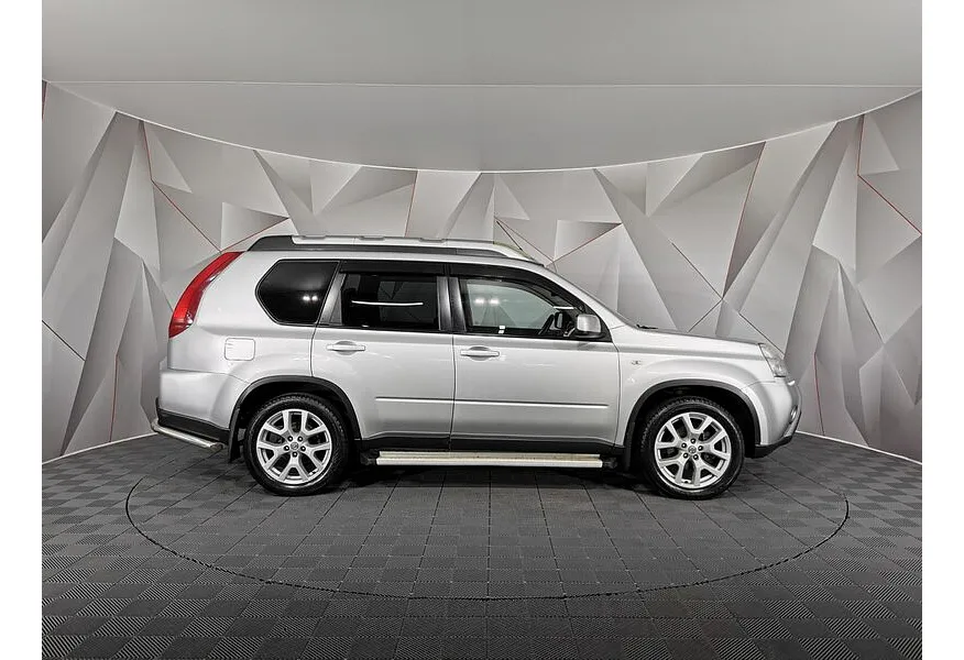 Nissan X-Trail 2.0 CVT AWD (141 л.с.) Серебристый в АВИЛОН. Слайд №6