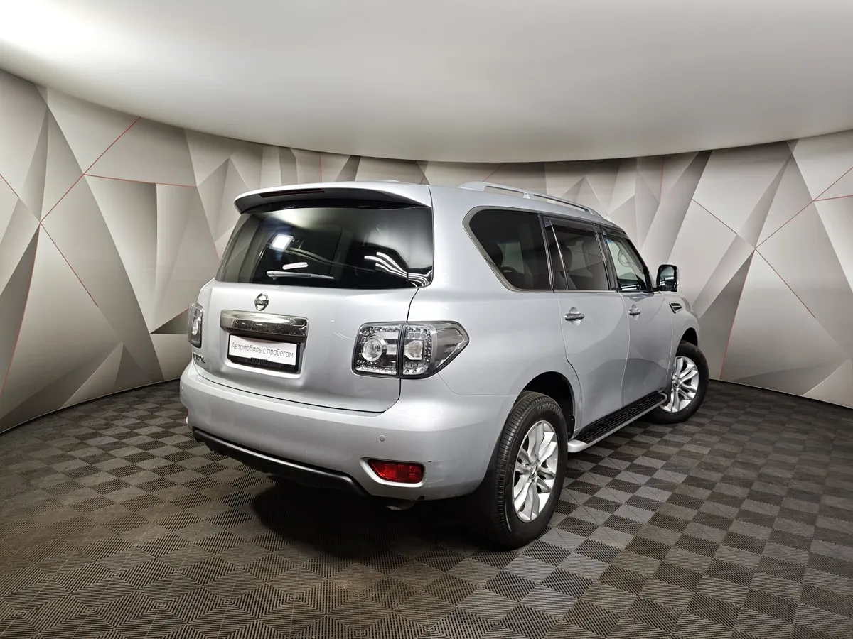 Nissan Patrol 5.6 AT 4WD (405 л.с.) Серебристый в АВИЛОН. Слайд №2