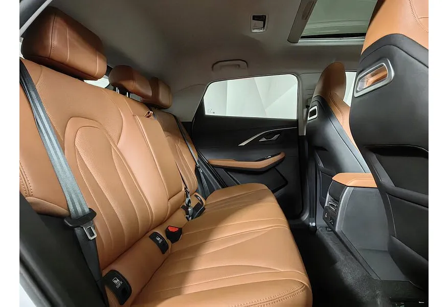 Omoda C5 1.5T CVT (147 л.с.) Ultimate Белый в АВИЛОН. Слайд №16