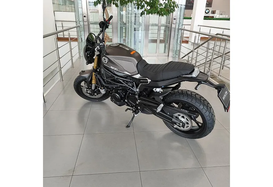 АВИЛОН - Benelli Leoncino 800 754 см³ (76 л.с.) (76) 754 Коричневый - slide 2