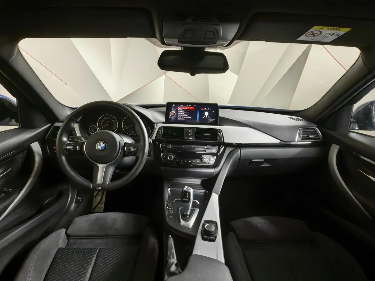 BMW 3 серия 320i xDrive AT (184 л.с.) M Sport Синий в АВИЛОН. Слайд №11