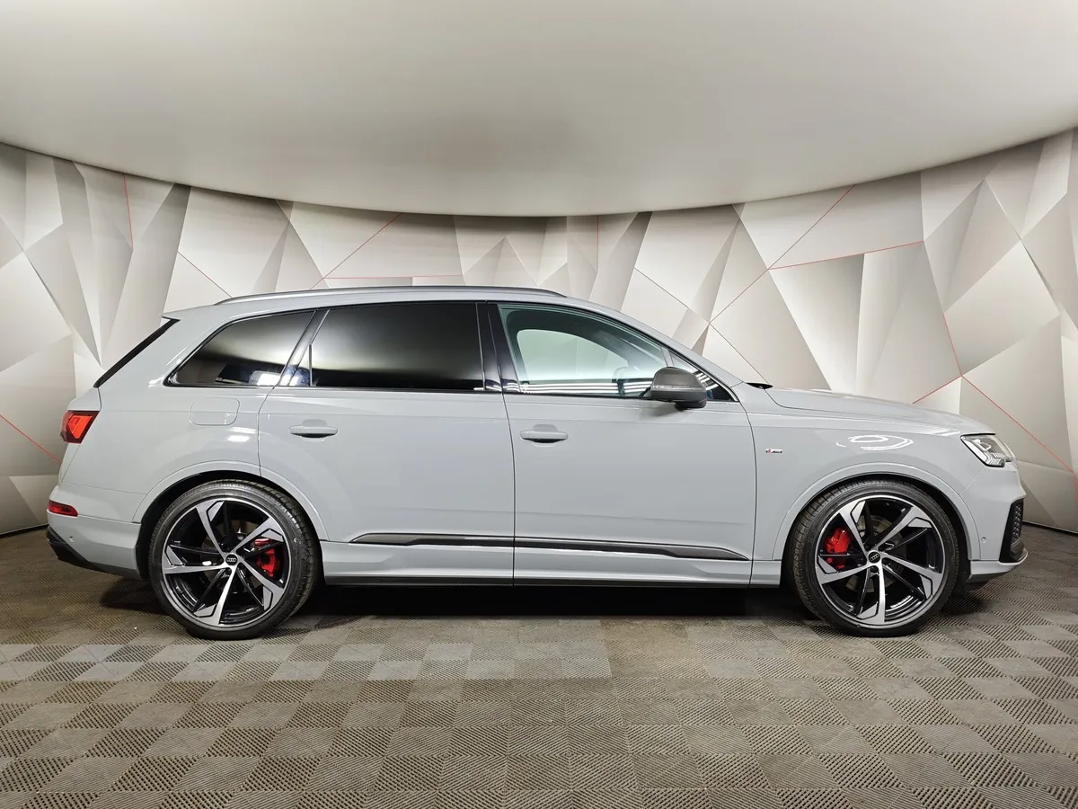 Audi Q7 3.0 TDI Tiptronic quattro (286 л.с.) Серый в АВИЛОН. Слайд №6