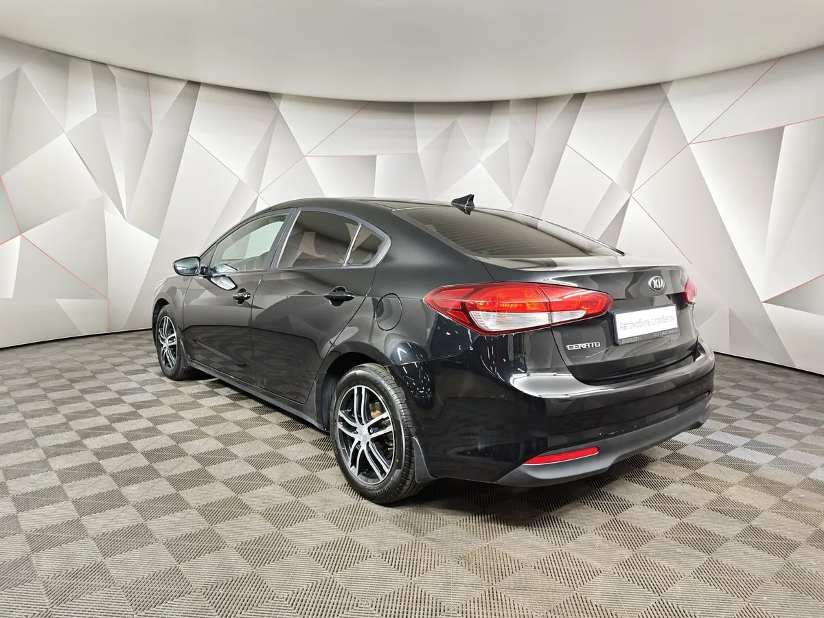 Kia Cerato 1.6 AT (130 л.с.) Comfort Черный в АВИЛОН. Слайд №4
