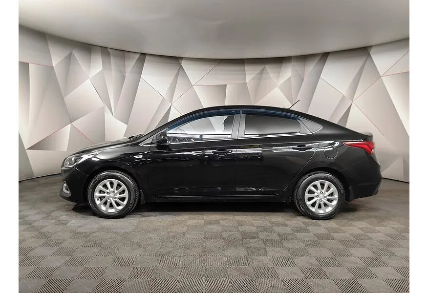 Hyundai Solaris 1.6 AT (123 л.с.) Elegance Черный в АВИЛОН. Слайд №5