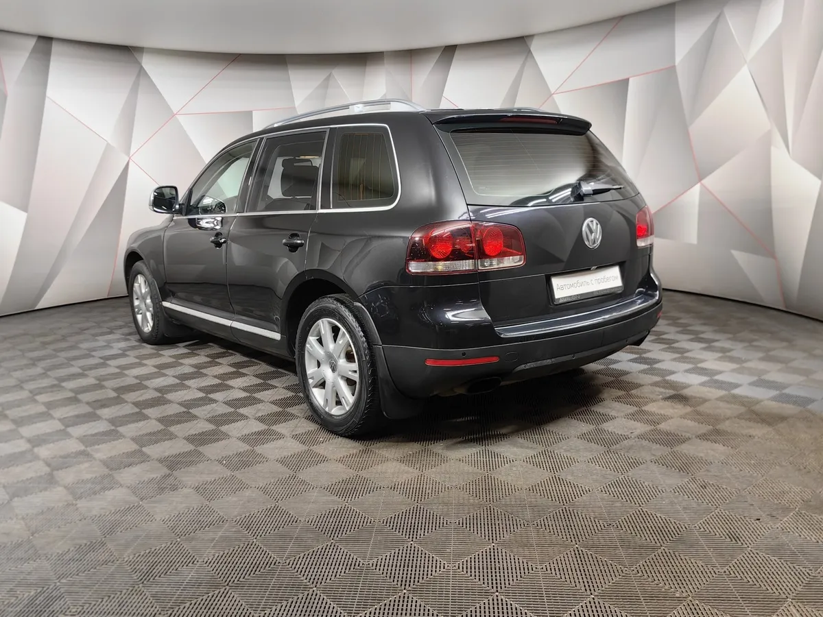 Volkswagen Touareg 4.2 Tiptronic (310 л.с.) Черный в АВИЛОН. Слайд №4