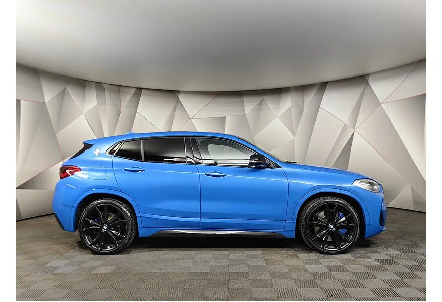 BMW X2 25d xDrive AT (231 л.с.) M Sport Pure Синий в АВИЛОН. Слайд №6