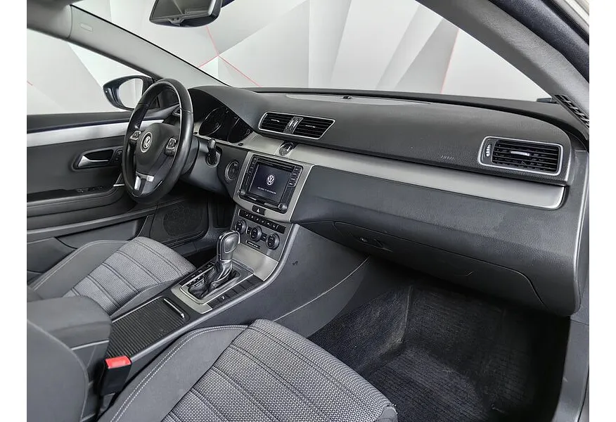 Volkswagen Passat CC 1.8 TSI DSG (152 л.с.) Черный в АВИЛОН. Слайд №13