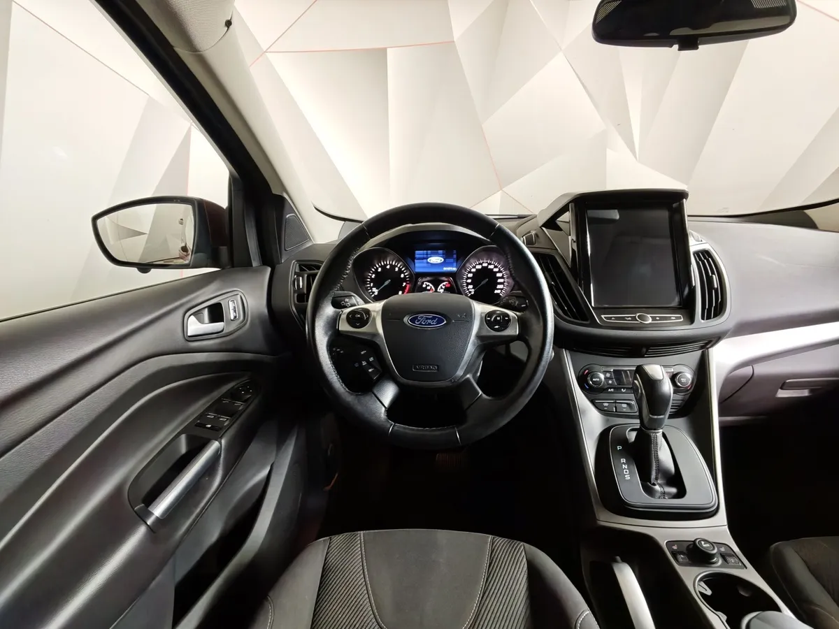 Ford Kuga 1.5 EcoBoost AT AWD (150 л.с.) Trend Plus Коричневый в АВИЛОН. Слайд №19