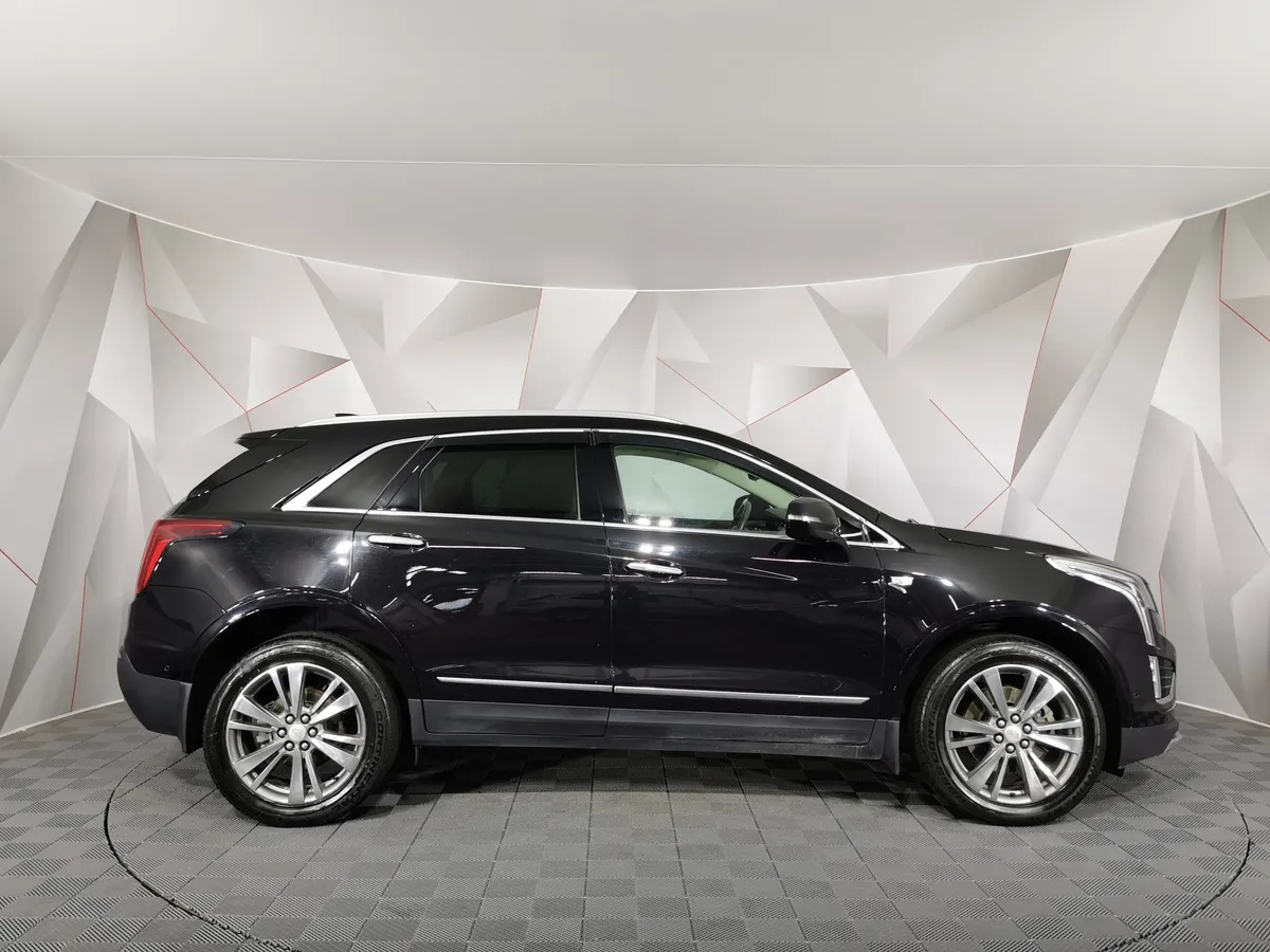 Cadillac XT5 2.0T АТ AWD (200 л.с.) Premium Luxury Черный в АВИЛОН. Слайд №6