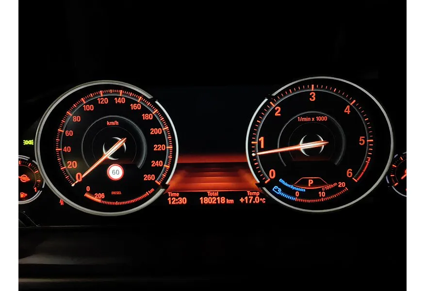 BMW X6 xDrive40d Steptronic (313 л.с.) M Sport (Локальная сборка) Черный в АВИЛОН. Слайд №13