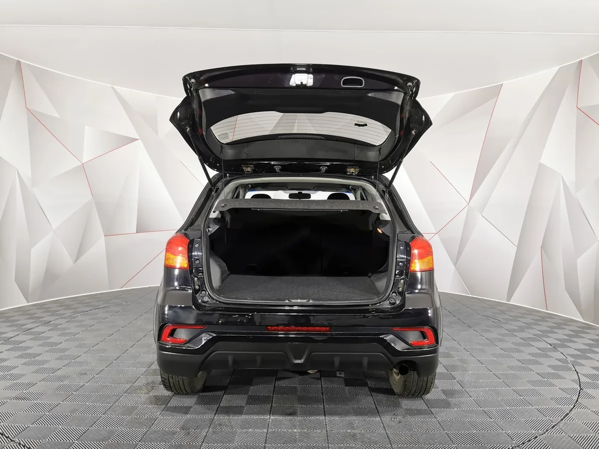 Mitsubishi ASX 2.0 CVT AWD (150 л.с.) Instyle S06 Черный в АВИЛОН. Слайд №10