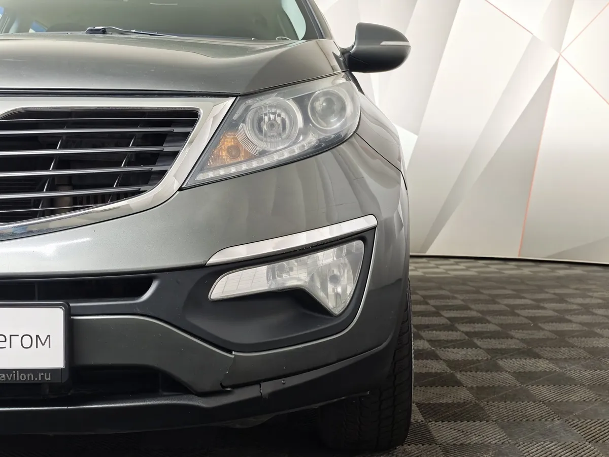 Kia Sportage 2.0 TD AT 4WD (136 л.с.) Серый в АВИЛОН. Слайд №10