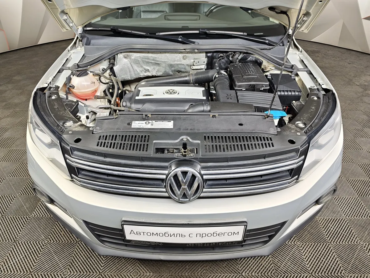 Volkswagen Tiguan 2.0 TSI 4Motion AT (170 л.с.) Track & Field Желтый в АВИЛОН. Слайд №10