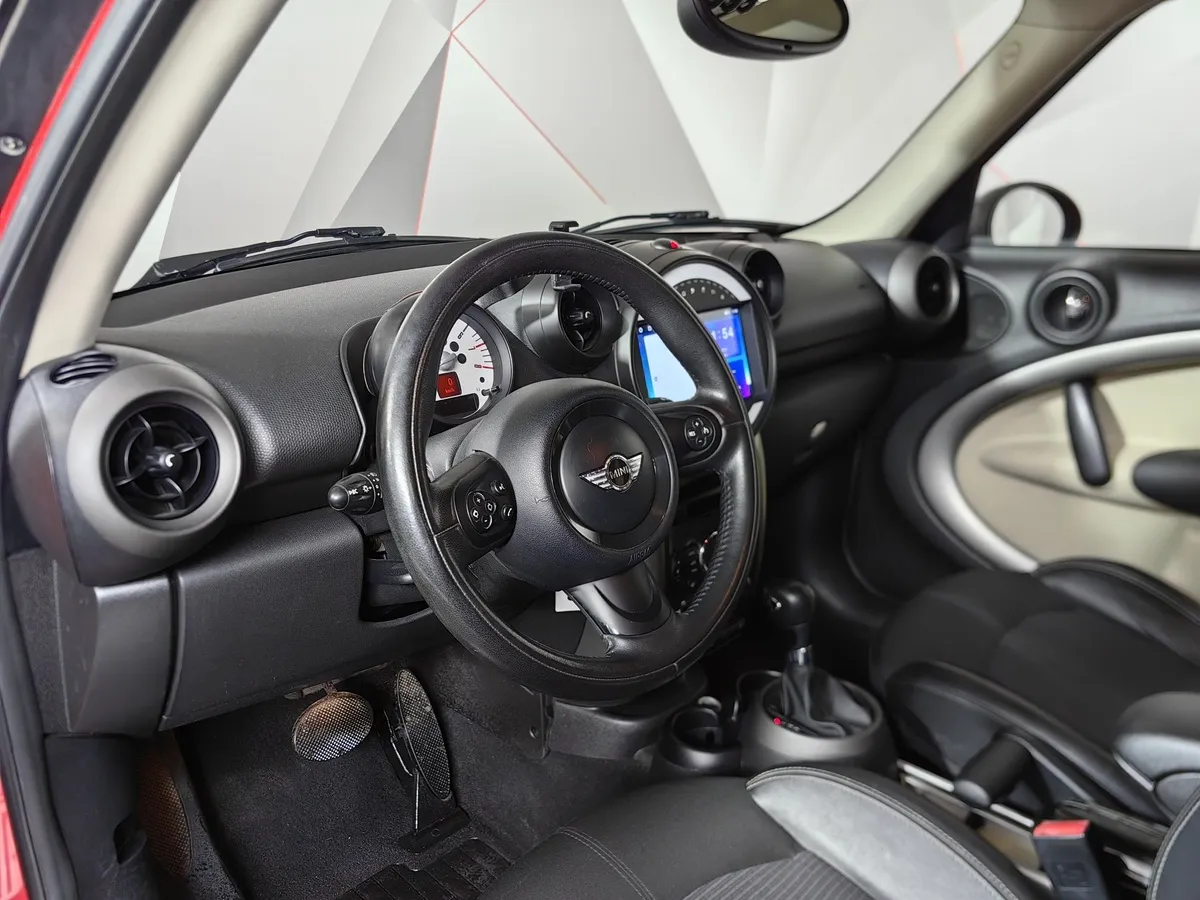 Mini Countryman 1.6 AT (122 л.с.) Красный в АВИЛОН. Слайд №12