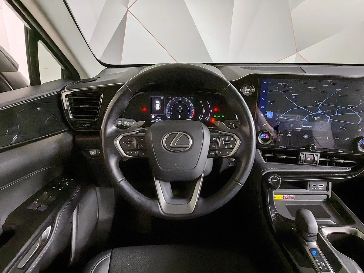 Lexus NX 2.5 AT AWD (200 л.с.) Luxury Черный в АВИЛОН. Слайд №19