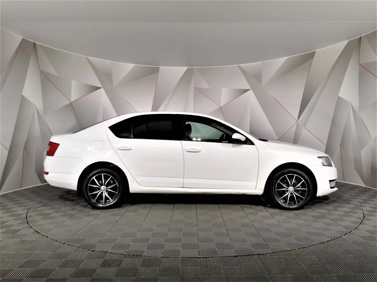 Skoda Octavia 1.4 TSI DSG (150 л.с.) Ambition Белый в АВИЛОН. Слайд №6