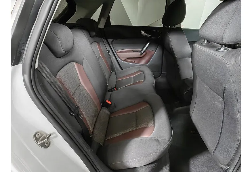 Audi A1 1.4 TFSI S-tronic (125 л.с.) Белый в АВИЛОН. Слайд №14