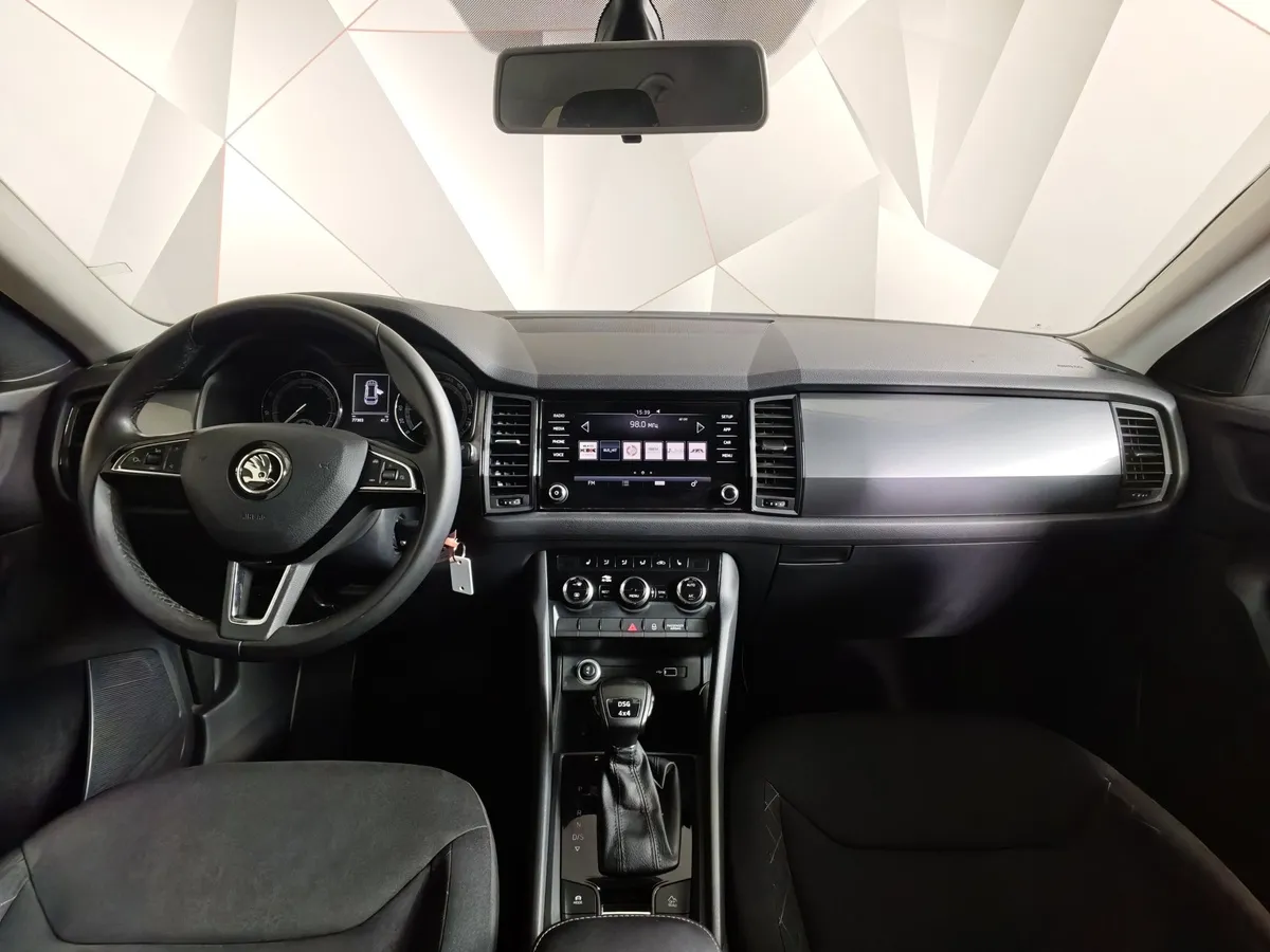 Skoda Kodiaq 1.4 TSI DSG 4X4 (150 л.с.) Белый в АВИЛОН. Слайд №14