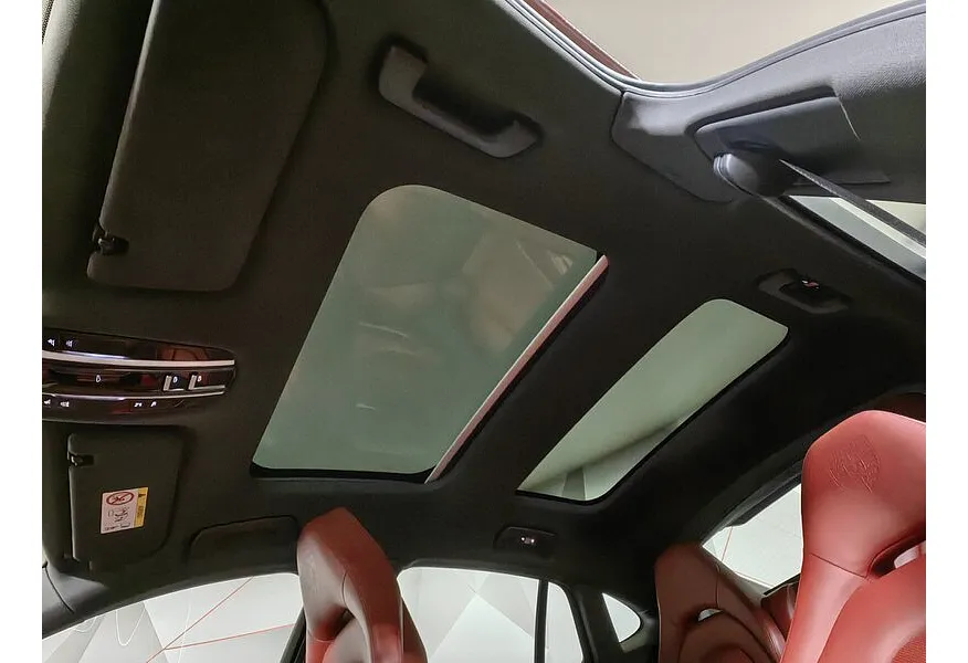 Porsche Panamera 4 3.0 PDK AWD (330 л.с.) Красный в АВИЛОН. Слайд №27