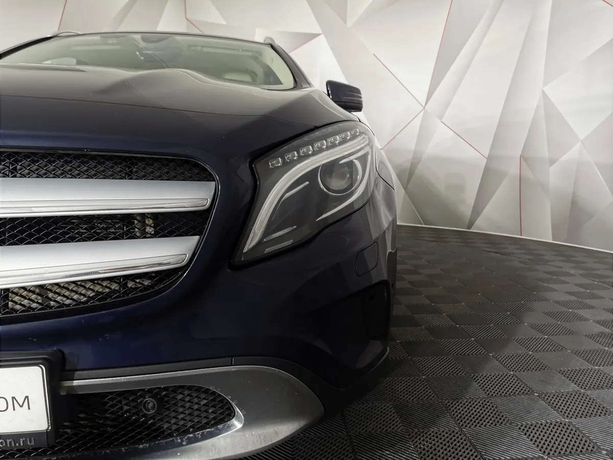 Mercedes-Benz GLA 250 7G-DCT 4MATIC (211 л.с.) Особая серия Синий в АВИЛОН. Слайд №10