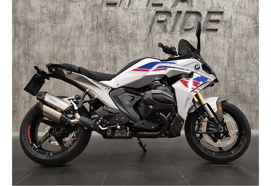 BMW Motorrad R 1300 RS 1300 см³ (145 л.с.) (145) 1300 Синий в АВИЛОН. Слайд №3